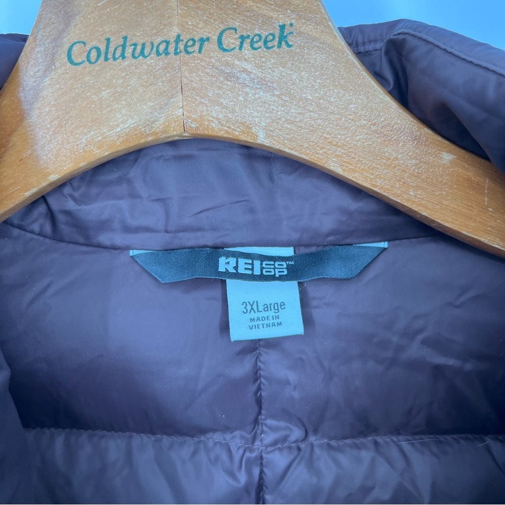SOLD REI Dusty Purple Down Filled Puffer Coat - Picture 3 of 6